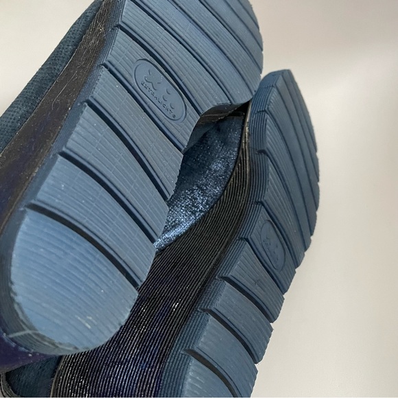 Womens Blue Flores Wedge Sneakers - Picture 5 of 5